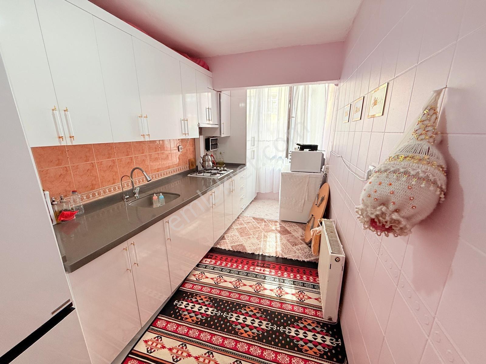 Bülent Yılmaz'dan Zübeyde Hanım Mah Satılık 3+1 120 M2 Ara Kat — fotoğraf 18