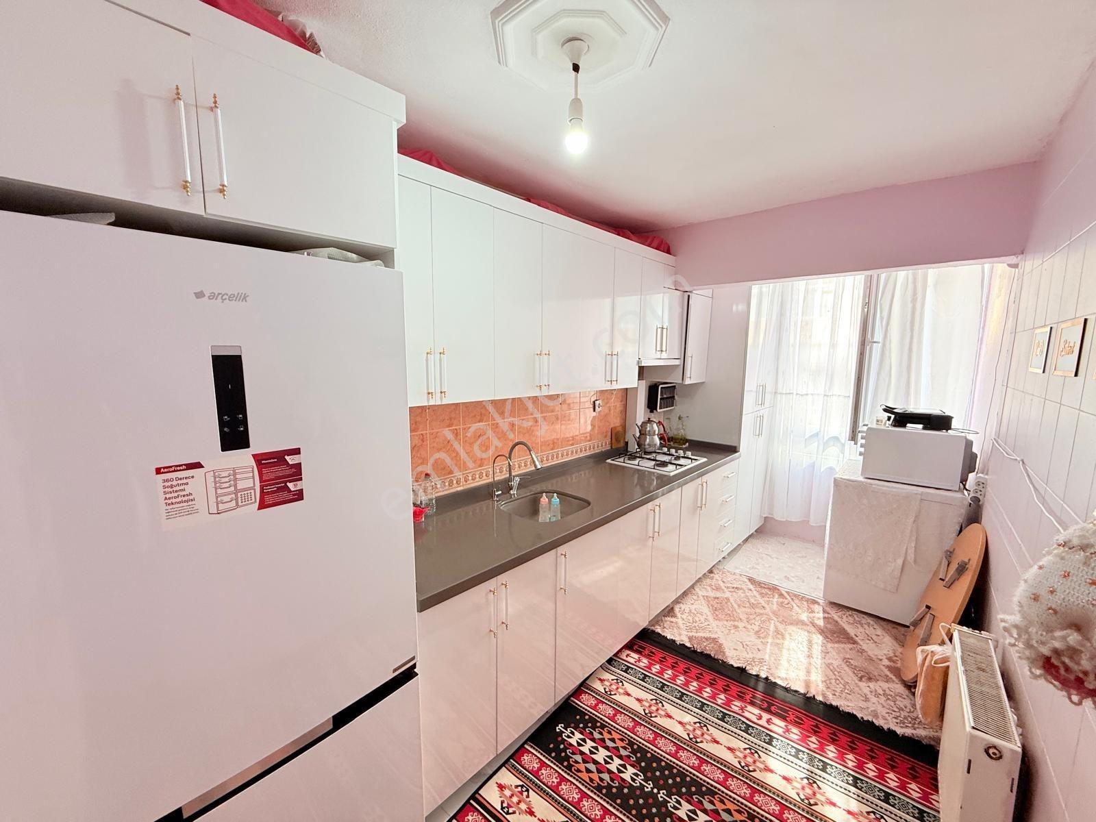 Bülent Yılmaz'dan Zübeyde Hanım Mah Satılık 3+1 120 M2 Ara Kat — fotoğraf 19