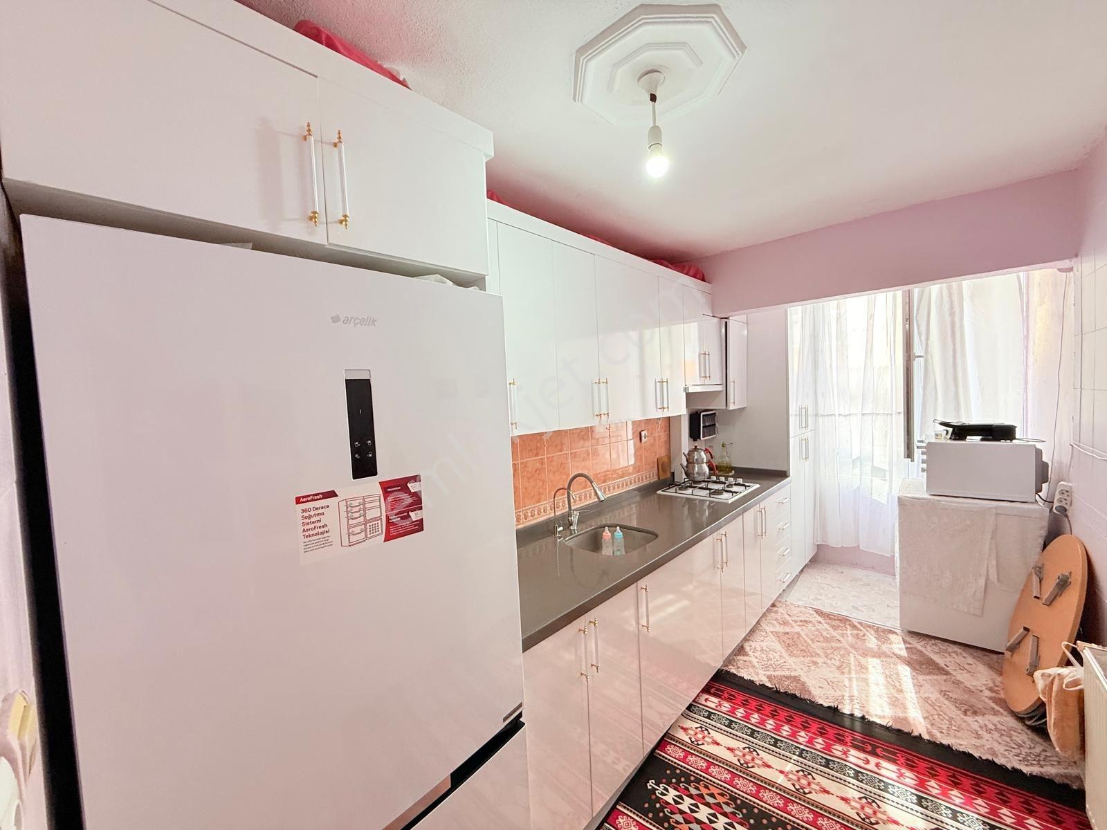 Bülent Yılmaz'dan Zübeyde Hanım Mah Satılık 3+1 120 M2 Ara Kat — fotoğraf 21