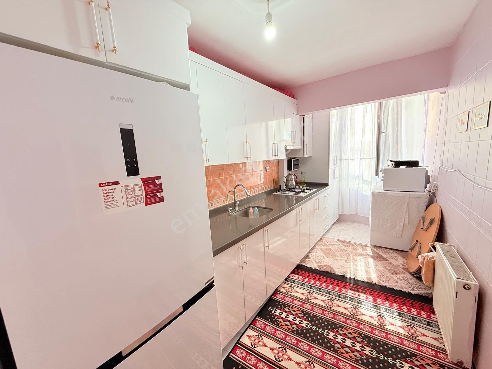 Bülent Yılmaz'dan Zübeyde Hanım Mah Satılık 3+1 120 M2 Ara Kat — fotoğraf 23