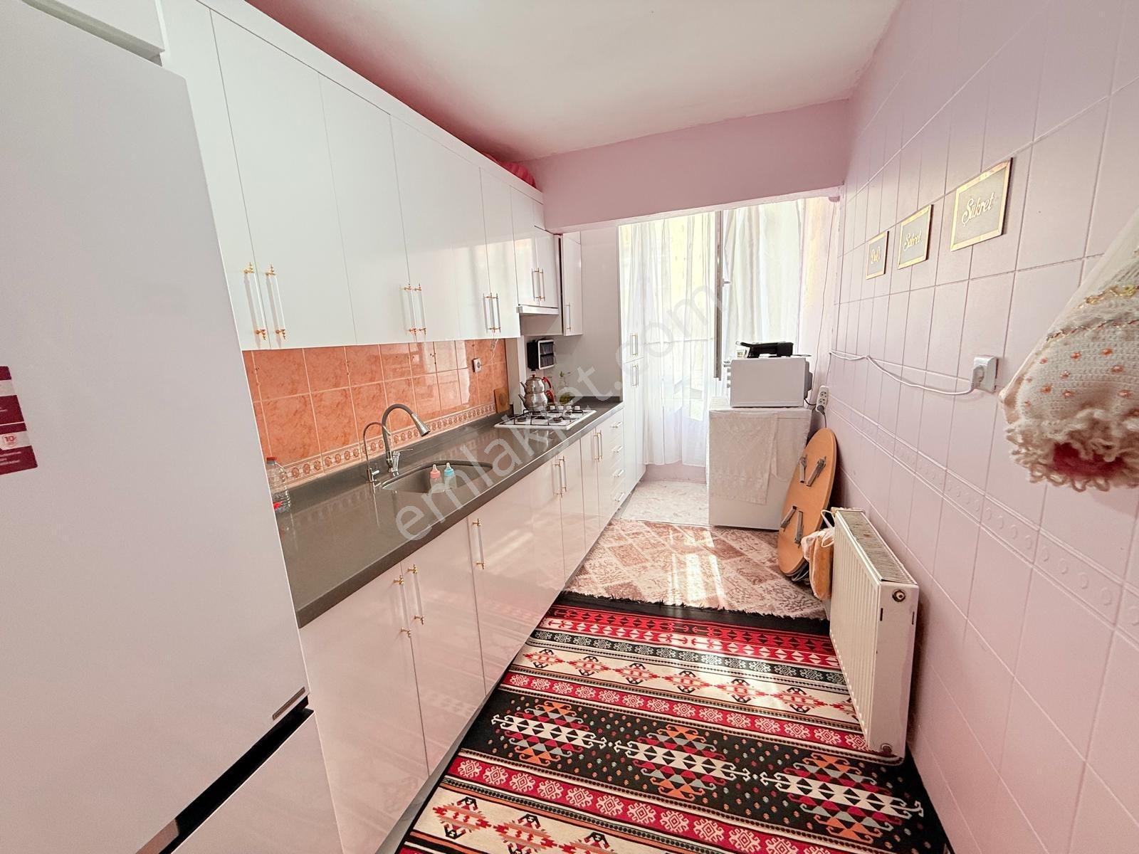 Bülent Yılmaz'dan Zübeyde Hanım Mah Satılık 3+1 120 M2 Ara Kat — fotoğraf 26