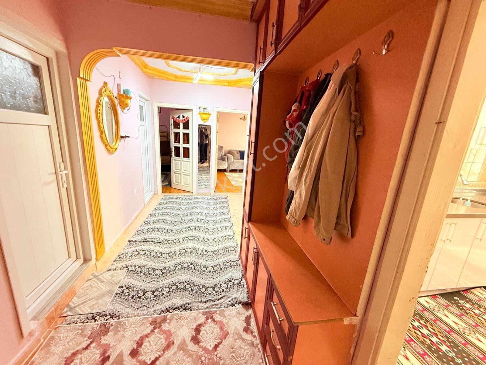 Bülent Yılmaz'dan Zübeyde Hanım Mah Satılık 3+1 120 M2 Ara Kat — fotoğraf 27