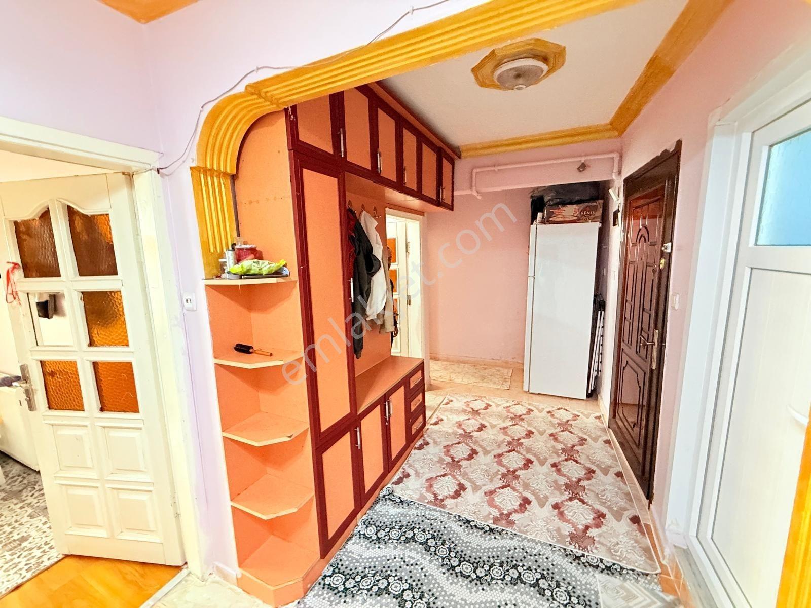 Bülent Yılmaz'dan Zübeyde Hanım Mah Satılık 3+1 120 M2 Ara Kat — fotoğraf 28