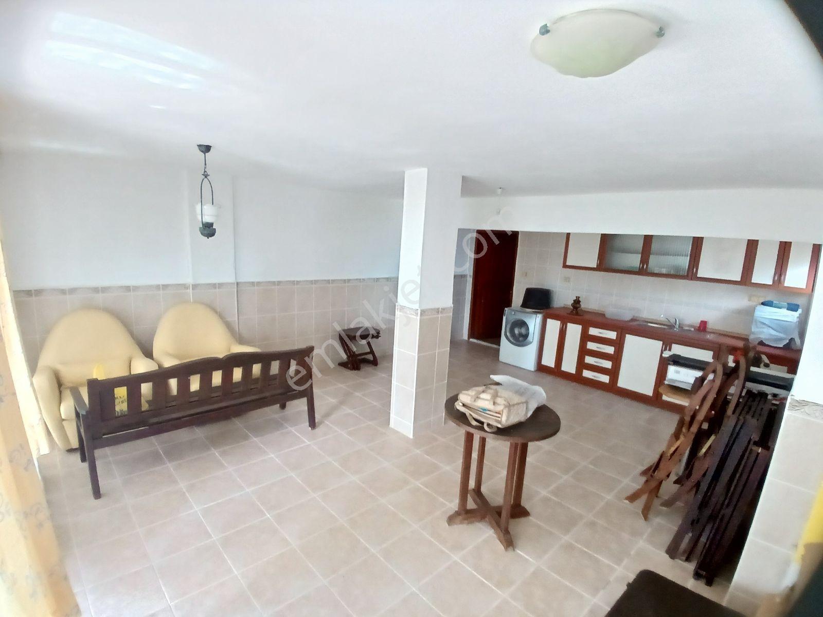 Eu Gayrimenkul'den Denize Sıfır Site İçinde 4 Katlı Villa — fotoğraf 5
