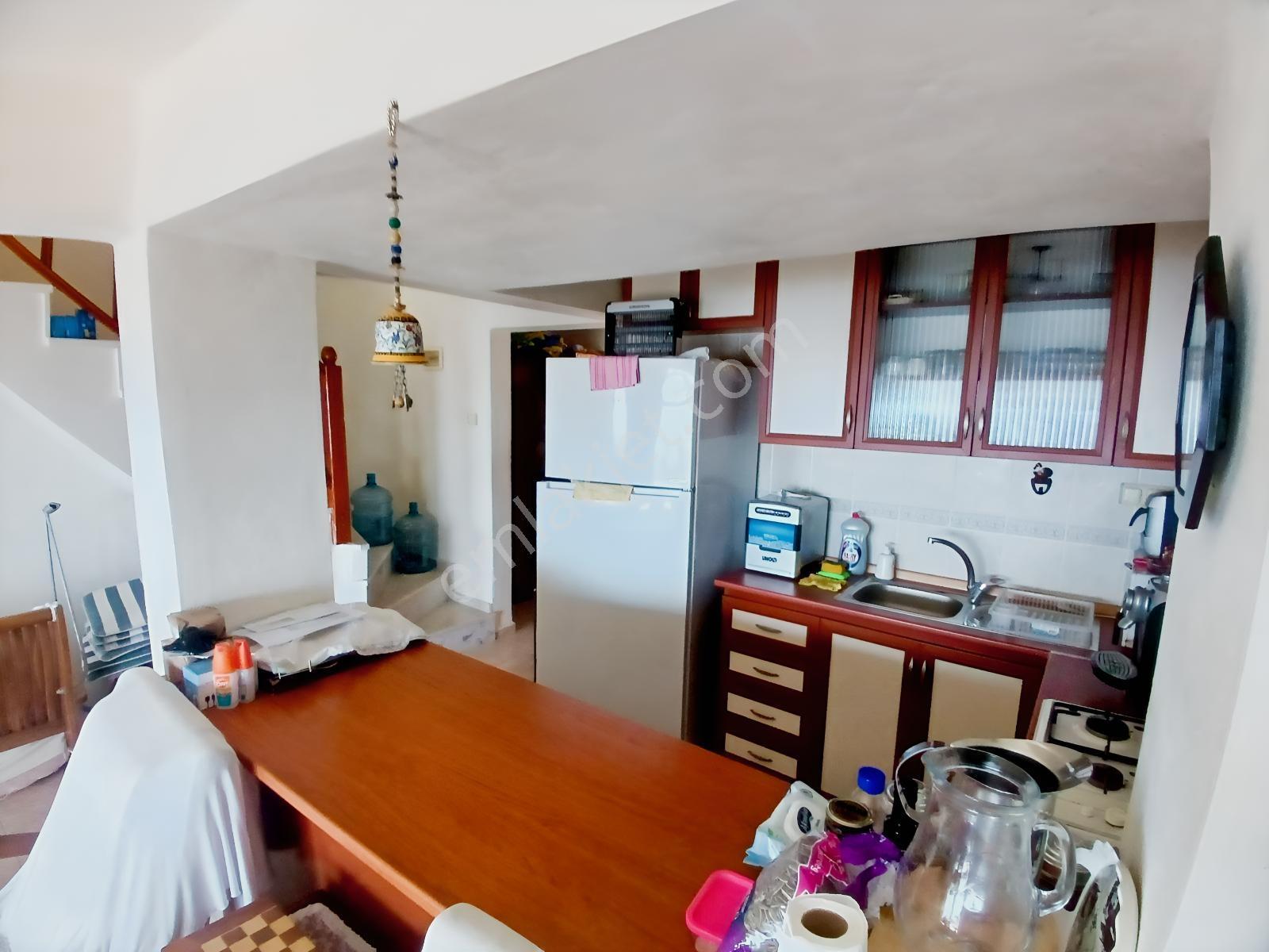 Eu Gayrimenkul'den Denize Sıfır Site İçinde 4 Katlı Villa — fotoğraf 15