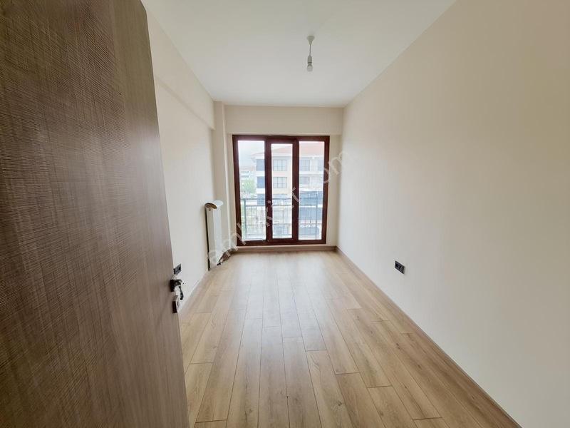 Sürsürü Tokilerinde Satılık 2+1 Daire — fotoğraf 6