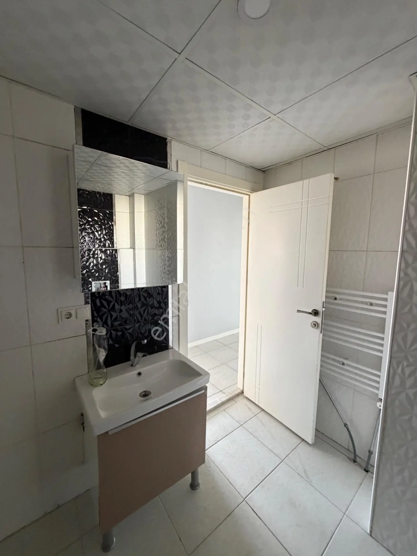 Dev Gayrimenkul’den Akabe Mh. Saçlıkasap Cd. Üzeri Site İçi Kapalı Otoparklı 3+1 — fotoğraf 20