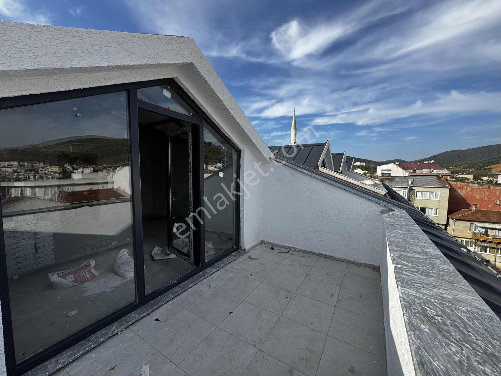 İlçe Merkezinde Satılık Sıfır 145M2 Dubleks Daire
