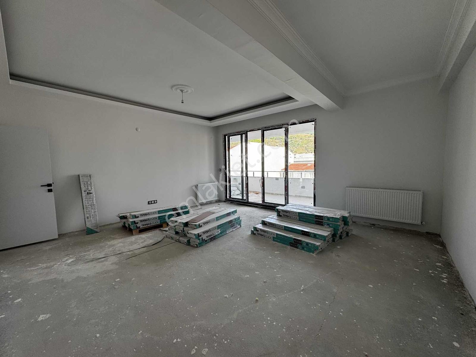 İlçe Merkezinde Satılık Sıfır 145m2 Dubleks Daire — fotoğraf 5