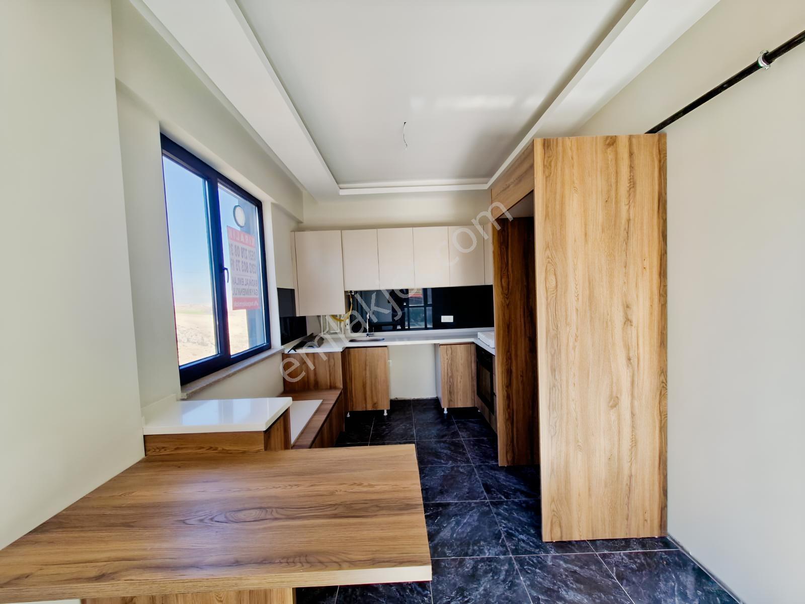 İncek Vakıflar Caddesinde Yatırımlık Satılık 2+1 Dubleks Daire.. — fotoğraf 6