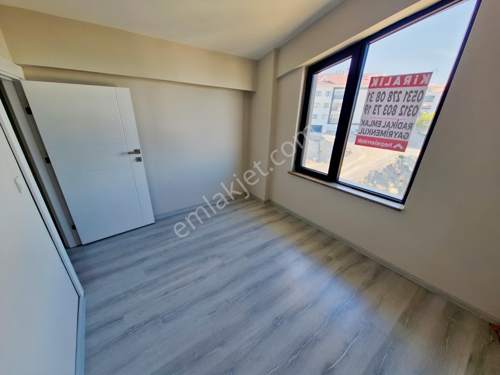 İncek Vakıflar Caddesinde Yatırımlık Satılık 2+1 Dubleks Daire.. — fotoğraf 22