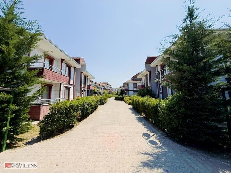 Yazlık'ta Merkezi Konumda Satılık 2+1 Site İçi Fırsat Daire — fotoğraf 4
