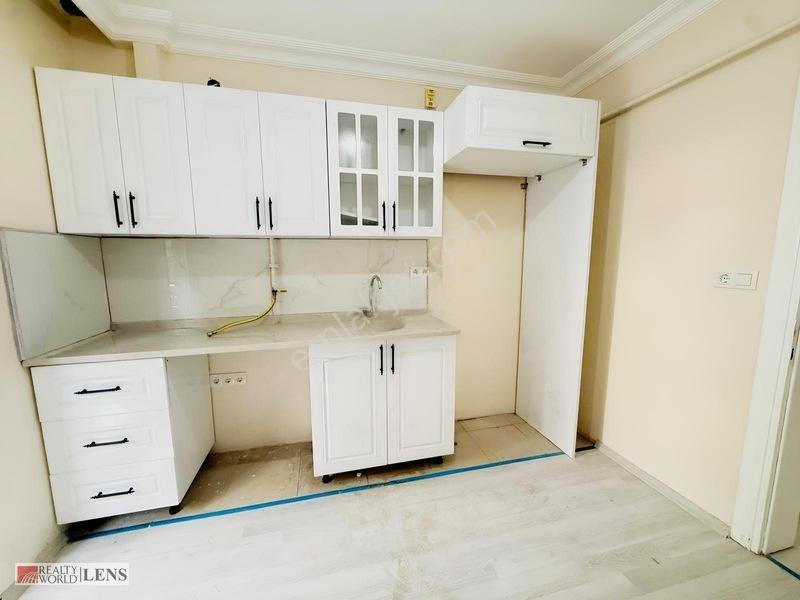 Yazlık'ta Merkezi Konumda Satılık 2+1 Site İçi Fırsat Daire — fotoğraf 10