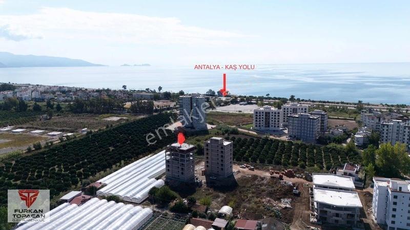 Hasyurt Sahiline 300 Metre Havuzlu Geniş 1+1 Satılık Daire — fotoğraf 5