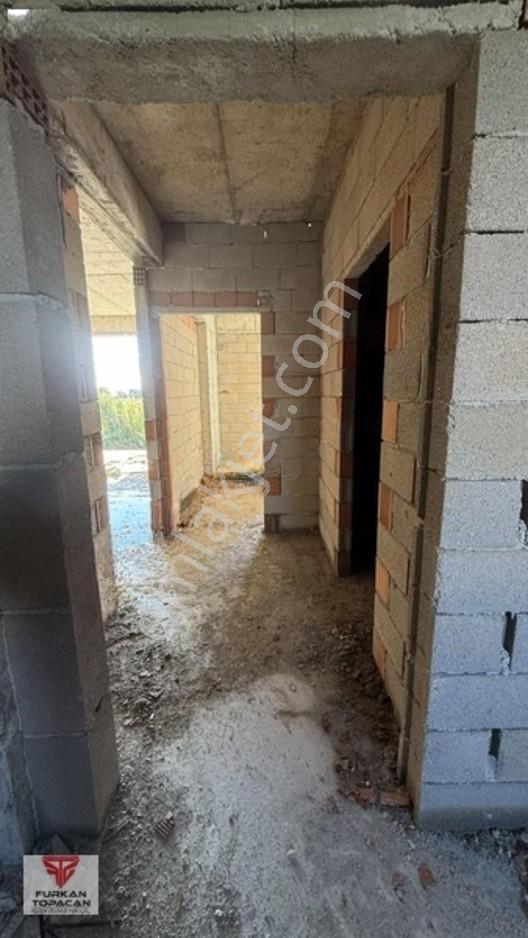 Hasyurt Sahiline 300 Metre Havuzlu Geniş 1+1 Satılık Daire — fotoğraf 7