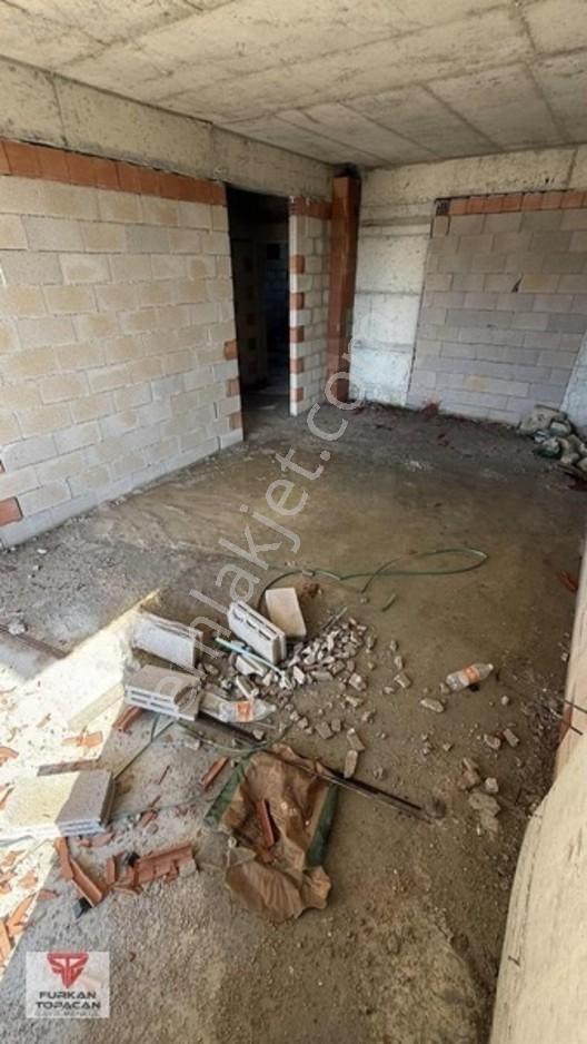 Hasyurt Sahiline 300 Metre Havuzlu Geniş 1+1 Satılık Daire — fotoğraf 18