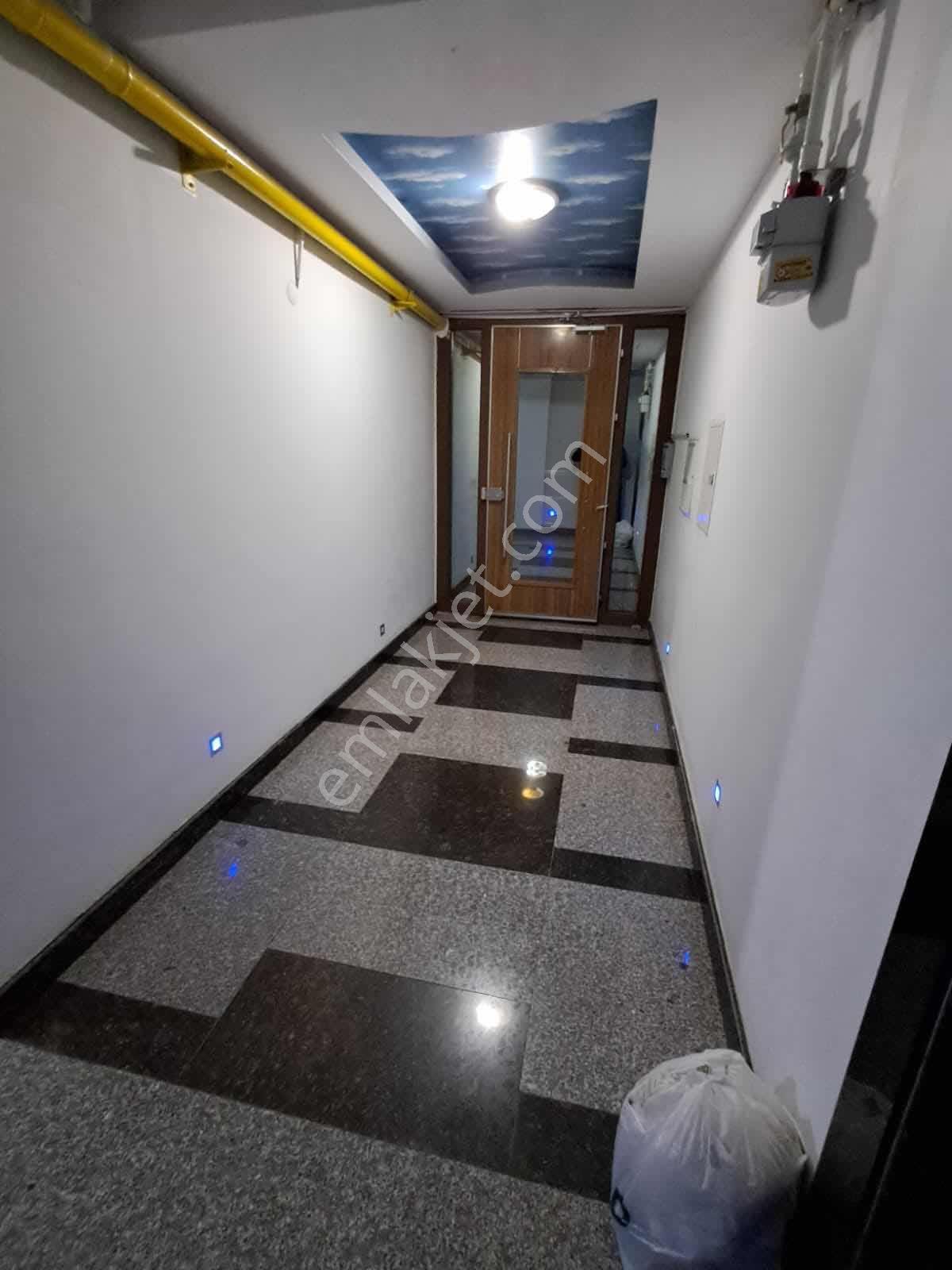 Birlik Mahallesi'nde Kök Tapulu Yatırıma Uygun 2+1 Satılık — fotoğraf 2