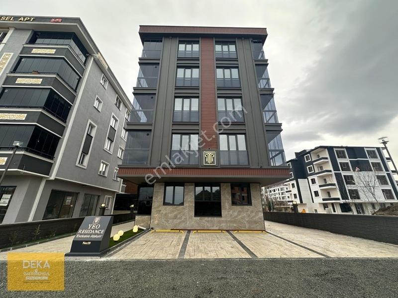 Deka Gayrimenkul'den İncesu'da Anayola Cephe Komple Satılık Bina — fotoğraf 3