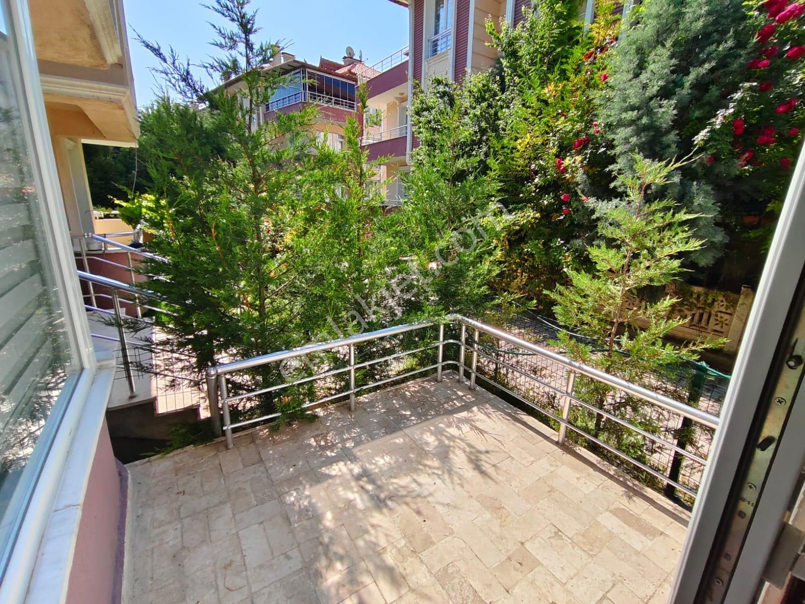 Kenan Uzman'dan Sporkent'te Satılık Lüks Tripleks Villa — fotoğraf 6
