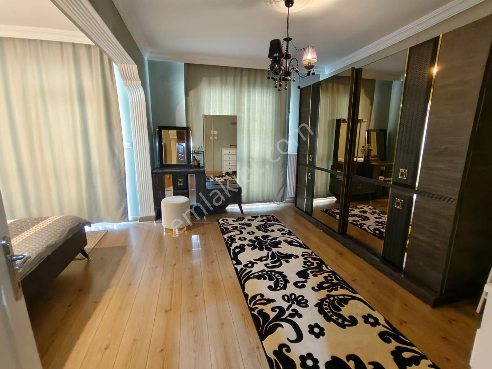 Kenan Uzman'dan Sporkent'te Satılık Lüks Tripleks Villa — fotoğraf 17