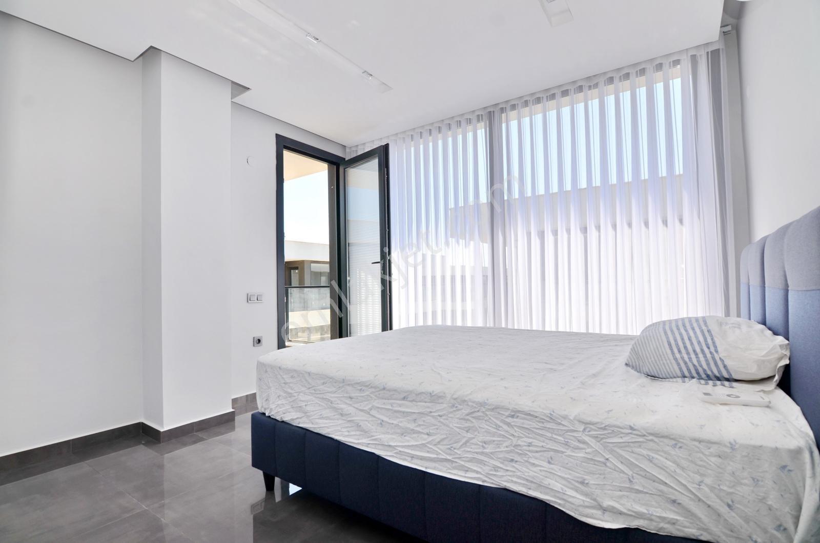 Aydın Didim Efeler Mahallesi'nde Satılık 4+1 Havuzlu Lüx Villa — fotoğraf 9