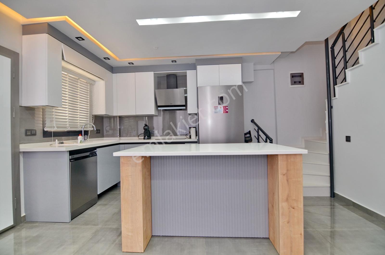 Aydın Didim Efeler Mahallesi'nde Satılık 4+1 Havuzlu Lüx Villa — fotoğraf 11