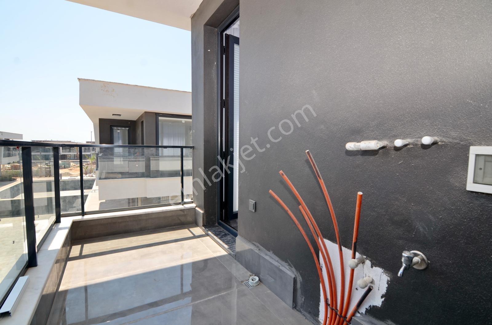Aydın Didim Efeler Mahallesi'nde Satılık 4+1 Havuzlu Lüx Villa — fotoğraf 12