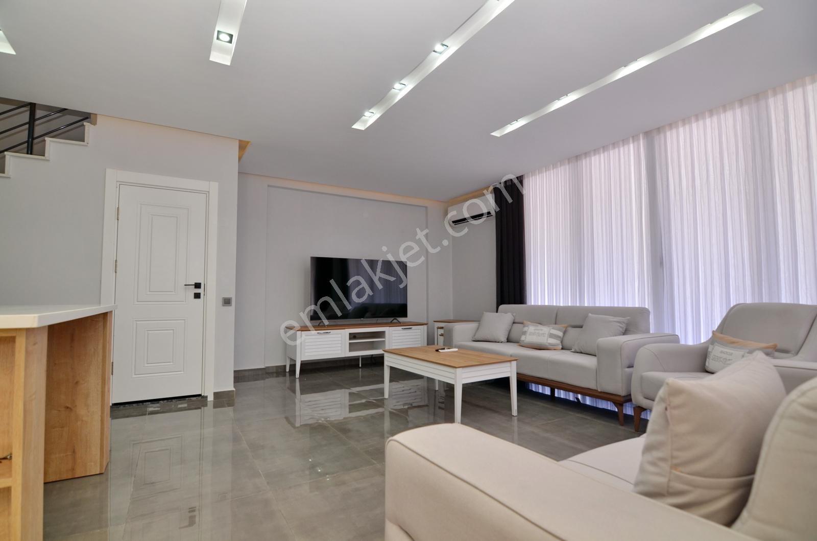 Aydın Didim Efeler Mahallesi'nde Satılık 4+1 Havuzlu Lüx Villa — fotoğraf 21