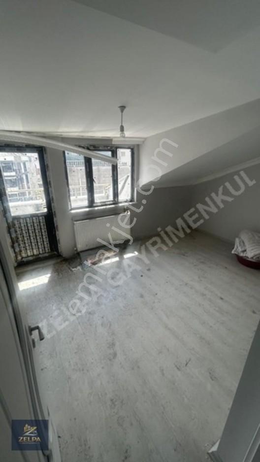Sultançiftliğinde Sıfır 170 M² 3+3 Dubleks — fotoğraf 5