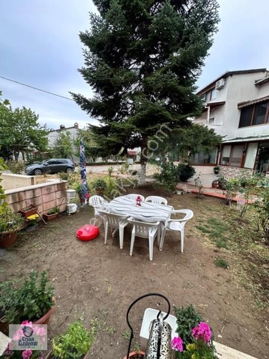 Ersan Özdemirdn Tekirdağda Havuzlu Site İçinde Denize 100 Mt 4+1 — fotoğraf 2