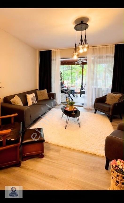 Ersan Özdemirdn Tekirdağda Havuzlu Site İçinde Denize 100 Mt 4+1 — fotoğraf 5