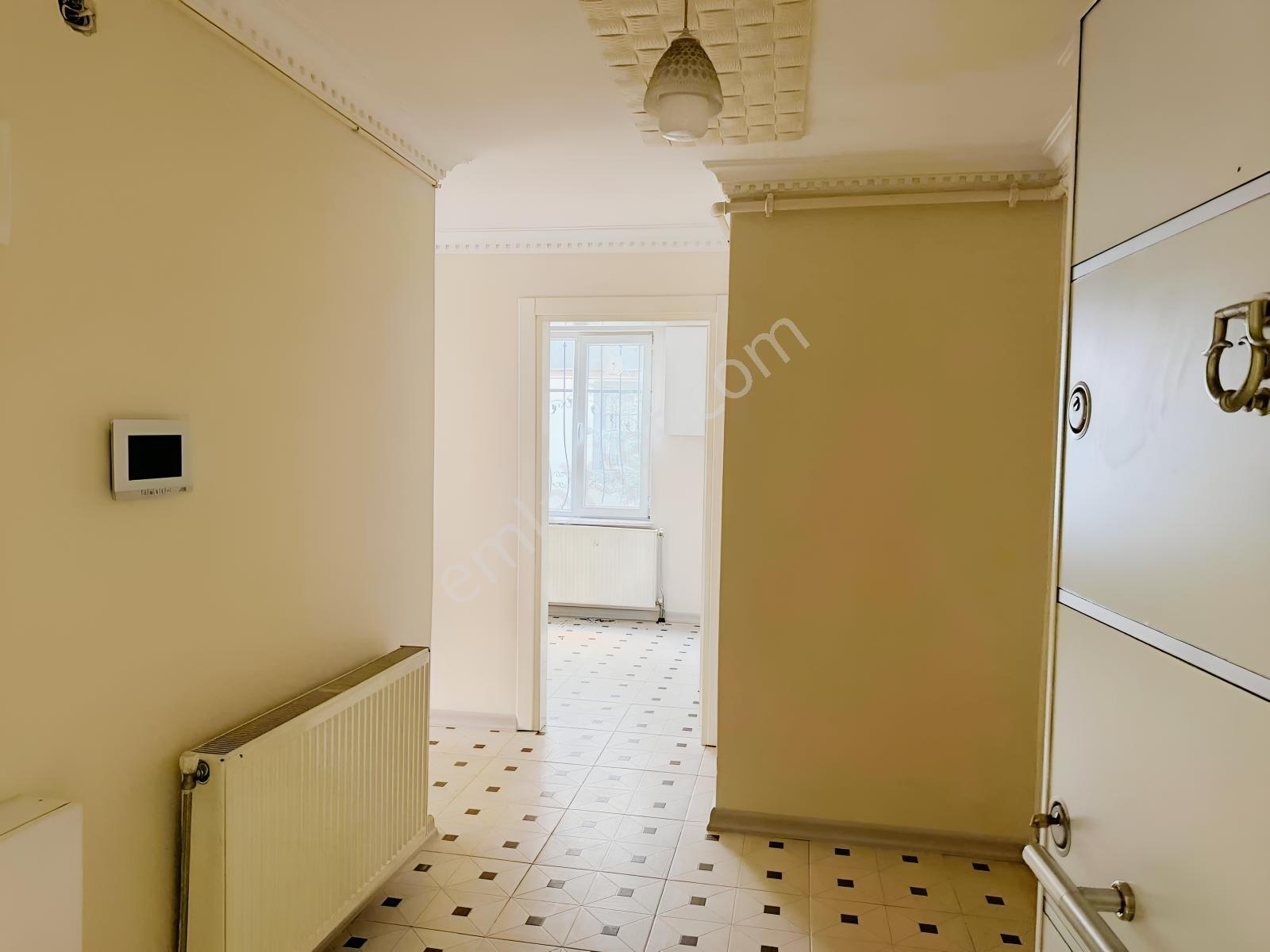 Şabaniyede İki Nisan Caddesine Yakın Satılık 2+1 Daire — fotoğraf 16