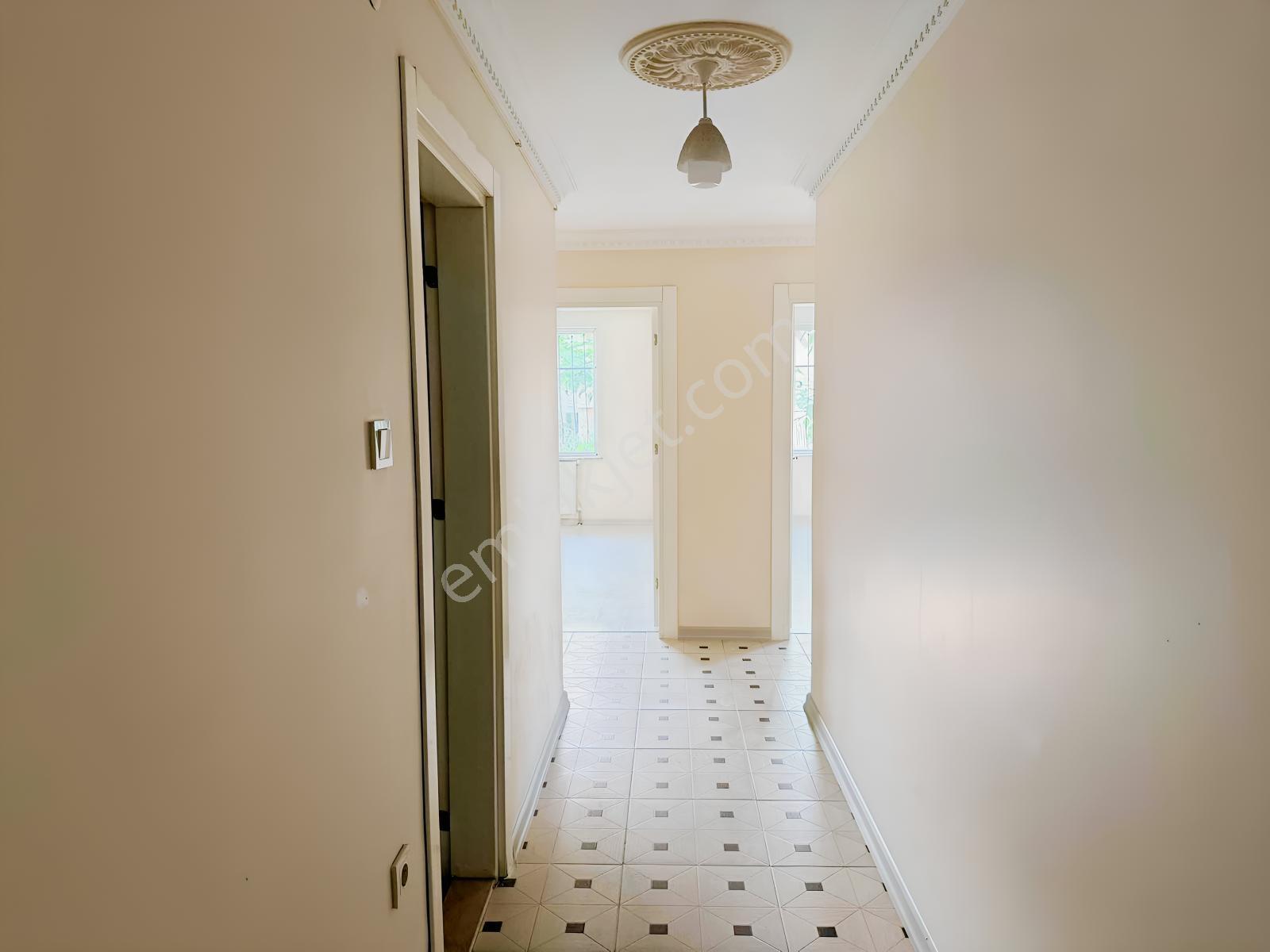 Şabaniyede İki Nisan Caddesine Yakın Satılık 2+1 Daire — fotoğraf 21