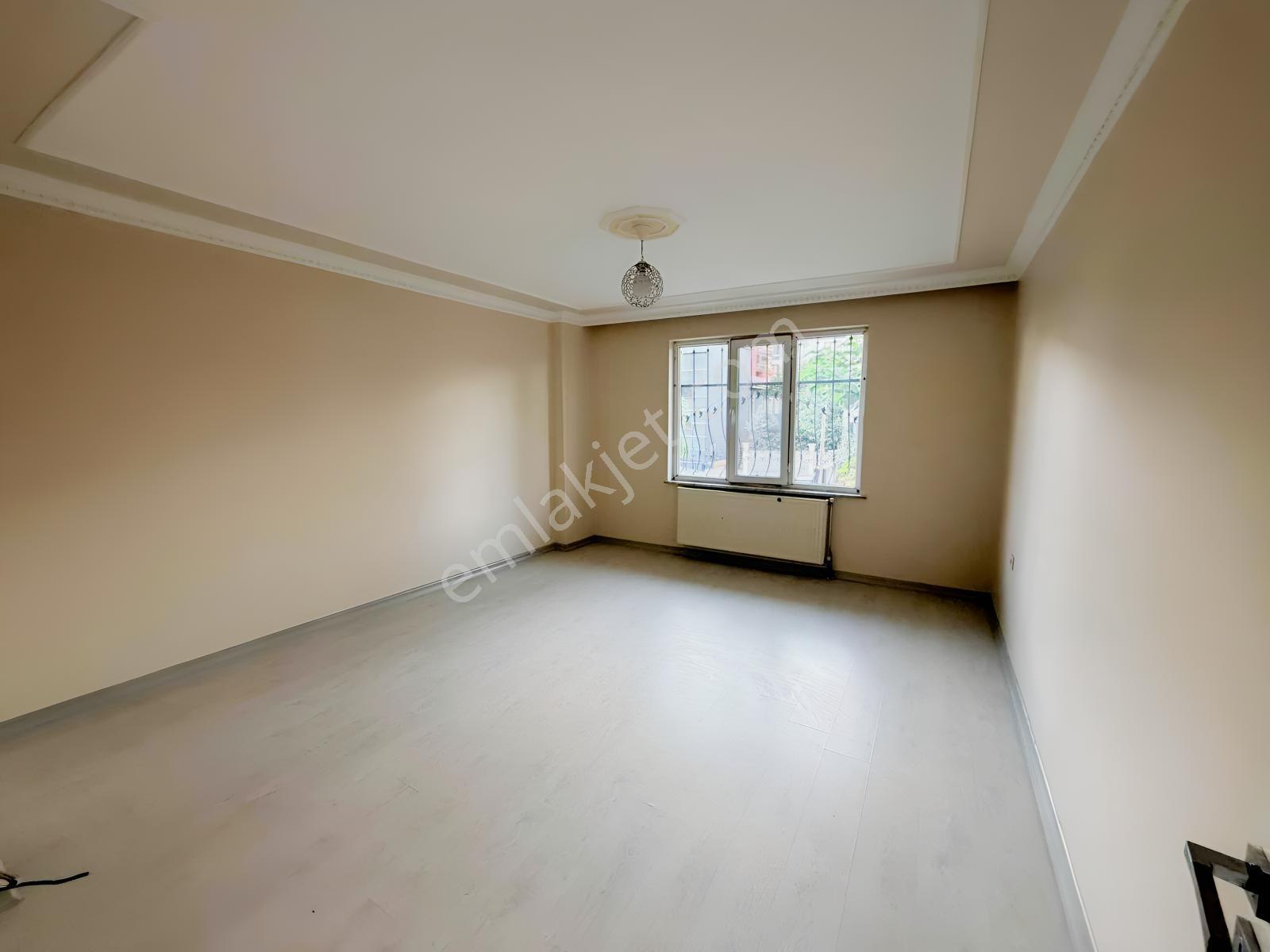 Şabaniyede İki Nisan Caddesine Yakın Satılık 2+1 Daire — fotoğraf 24