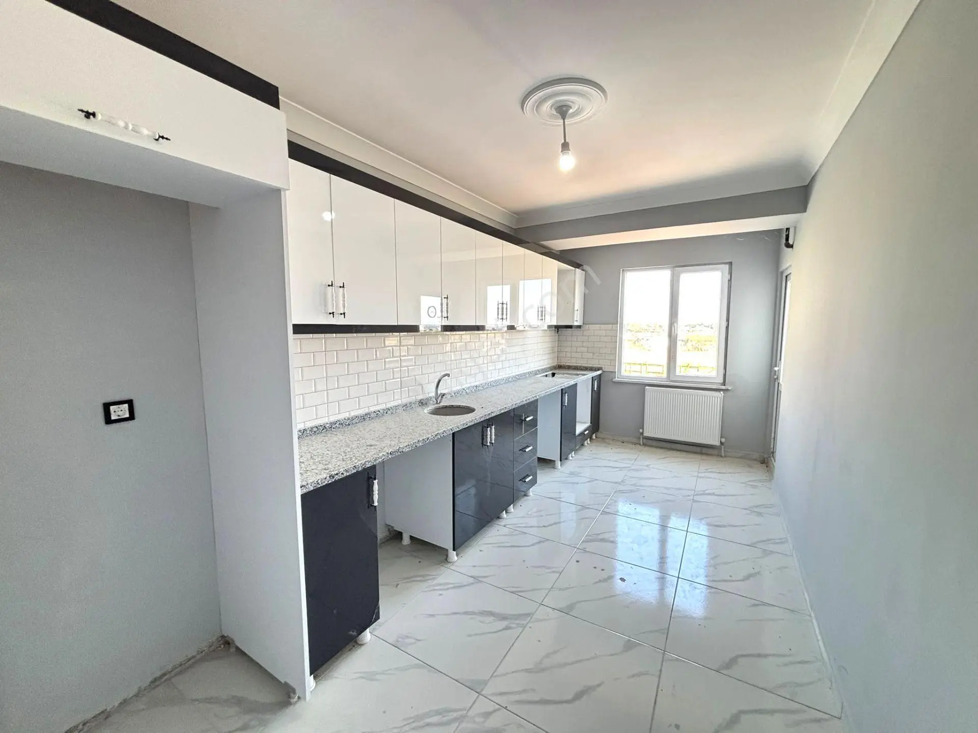 **eryıldız İnşaat'tan**devlet Hastanesi Yanı İskanlı K.otoparklı Lüks 3+1 %80 Kredli İmkanı — fotoğraf 6