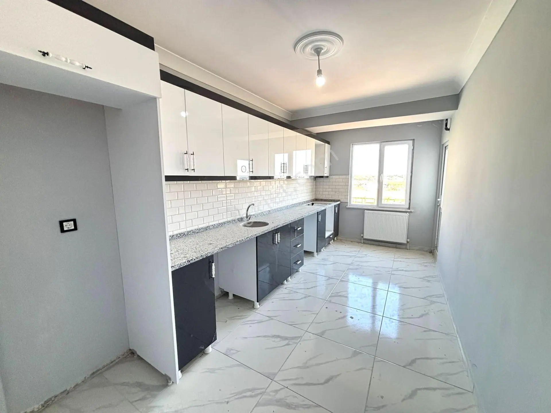 **eryıldız İnşaat'tan**devlet Hastanesi Yanı İskanlı K.otoparklı Lüks 3+1 %80 Kredli İmkanı — fotoğraf 7