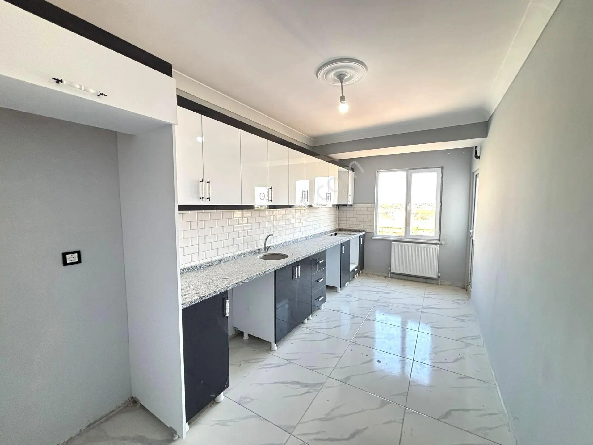 **eryıldız İnşaat'tan**devlet Hastanesi Yanı İskanlı K.otoparklı Lüks 3+1 %80 Kredli İmkanı — fotoğraf 8