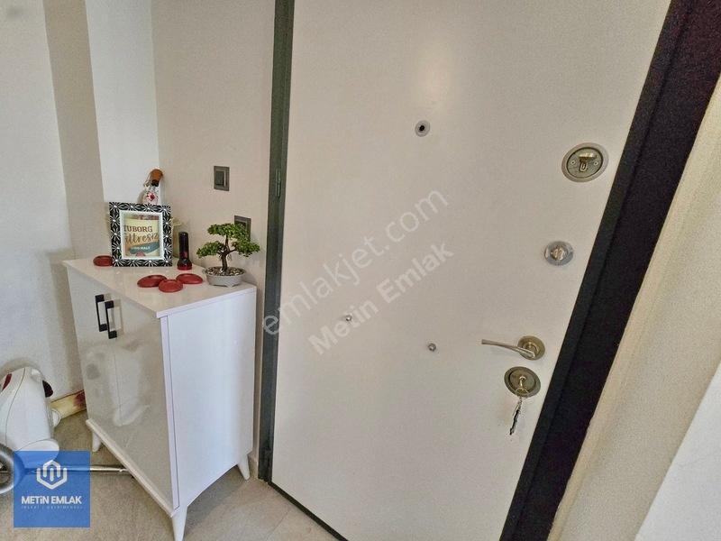 Altınoluk Sahilde Satılık Eşyalı 1+1 | Denize 75 Metre — fotoğraf 4