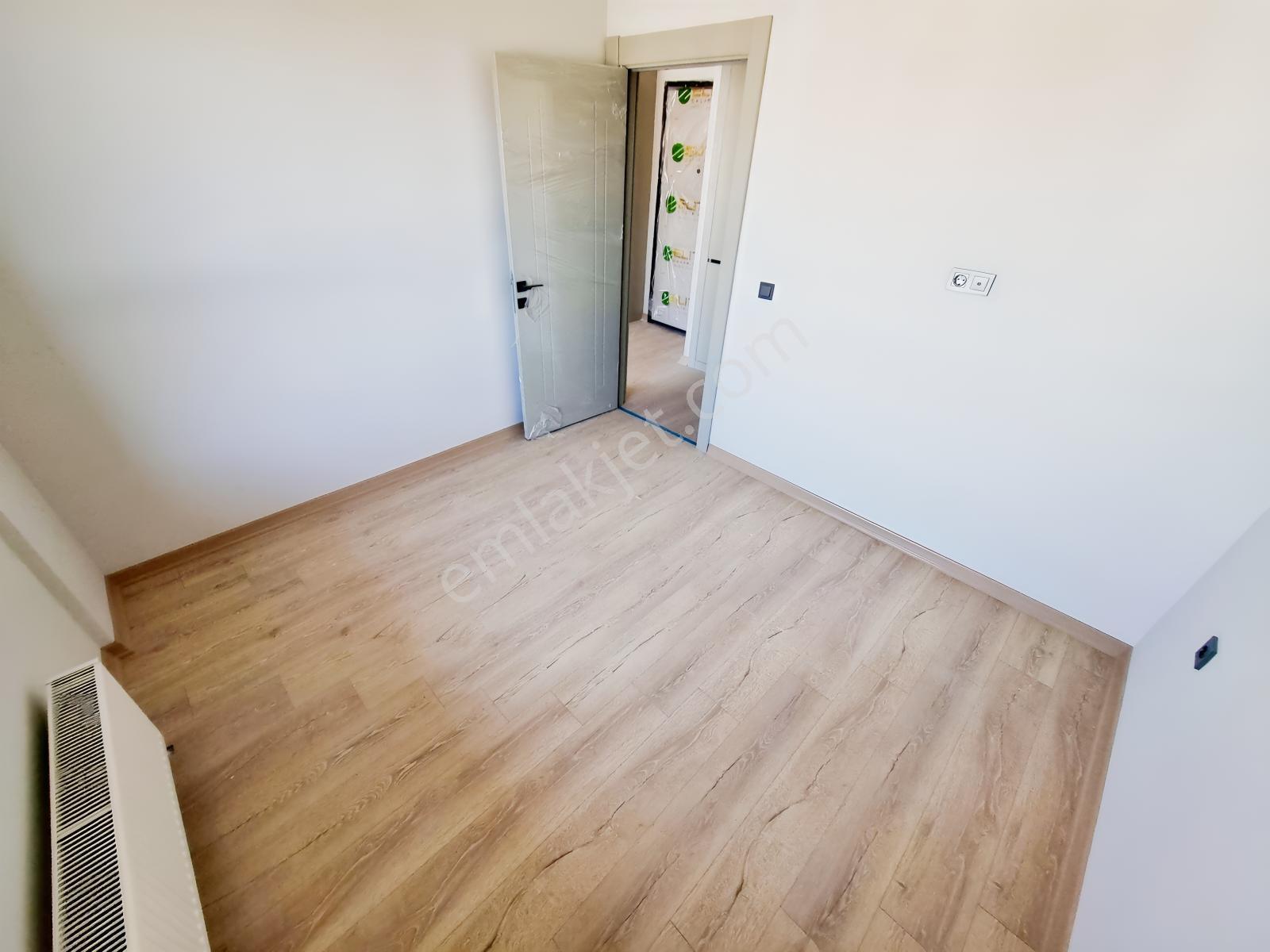 Batıkent Gökdemir Class Sitesi Modern 1+1 Daire Realty Gate'ten — fotoğraf 16