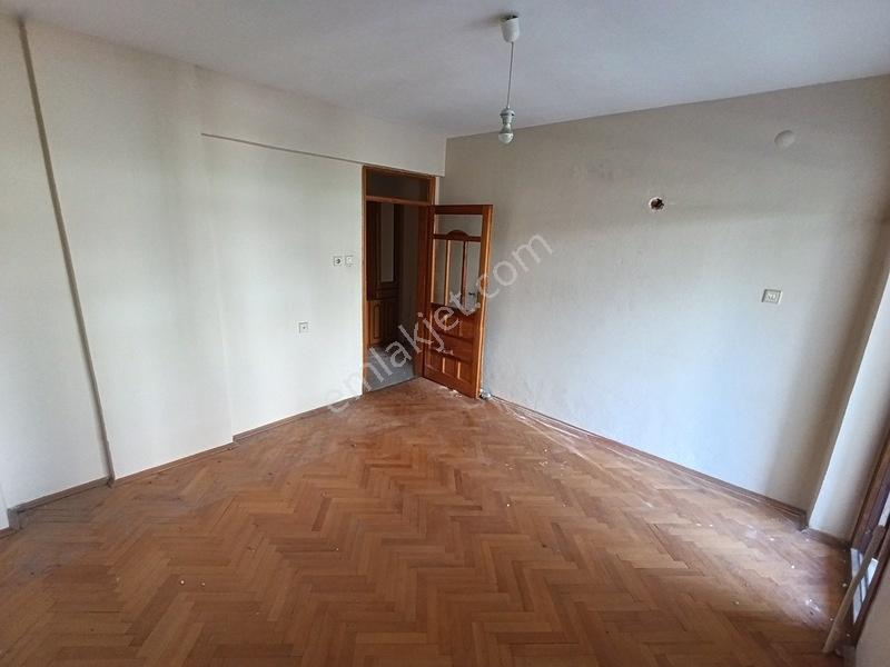 File Market Ve Cumhuriyet Cami Yakını Satılık 3+1 Daire — fotoğraf 15