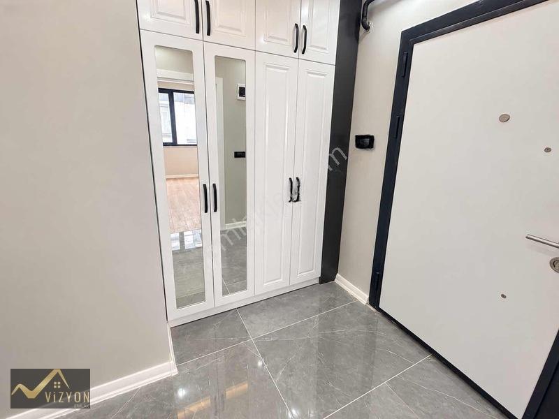 Bayramoğu Emniyet Müd Yakını Asansörlü Lüx 2+1 Ara Kat — fotoğraf 23