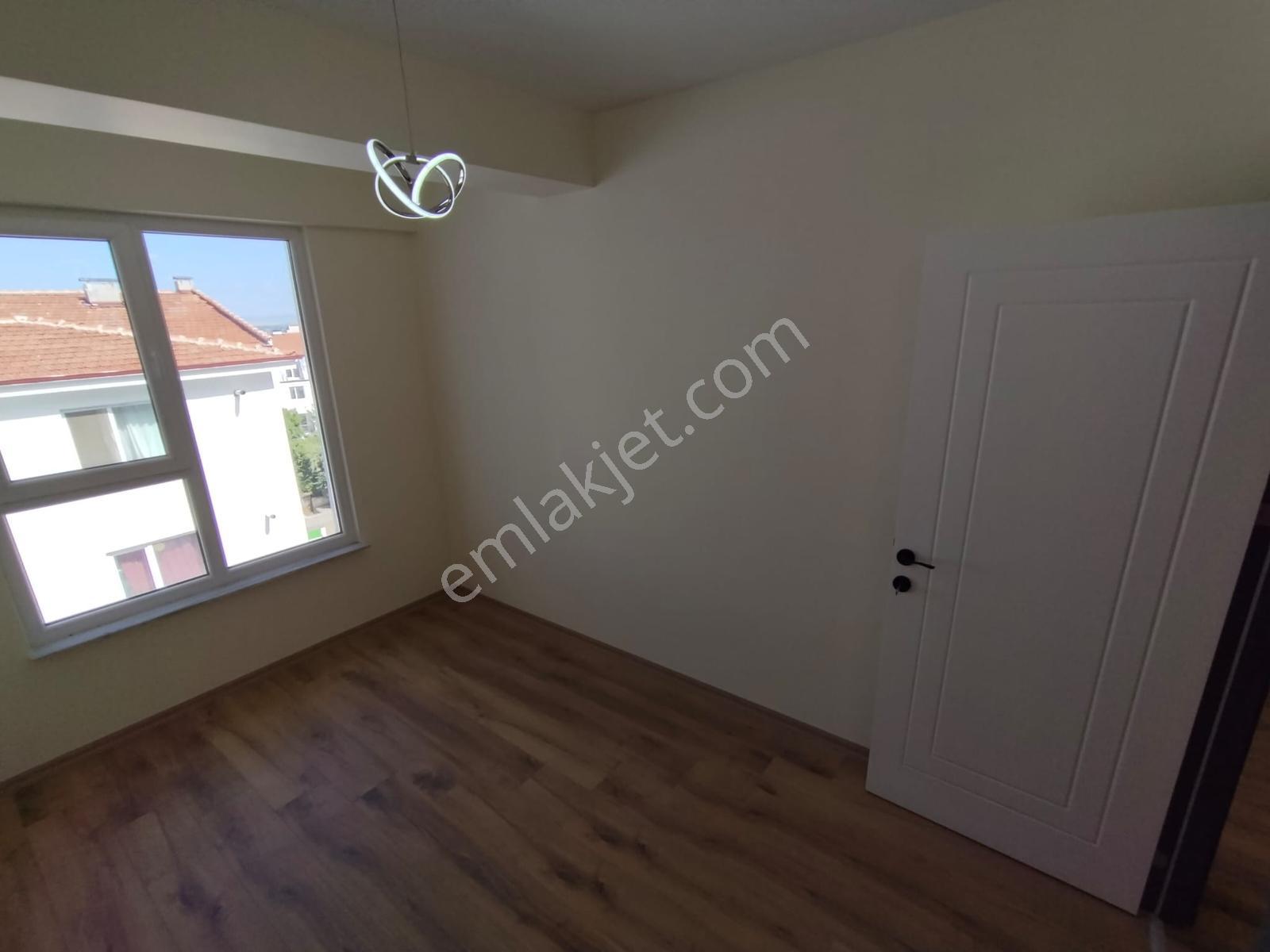 Durmaz Gayrimenkul'den 71 Evler De 1+1 Daire — fotoğraf 13