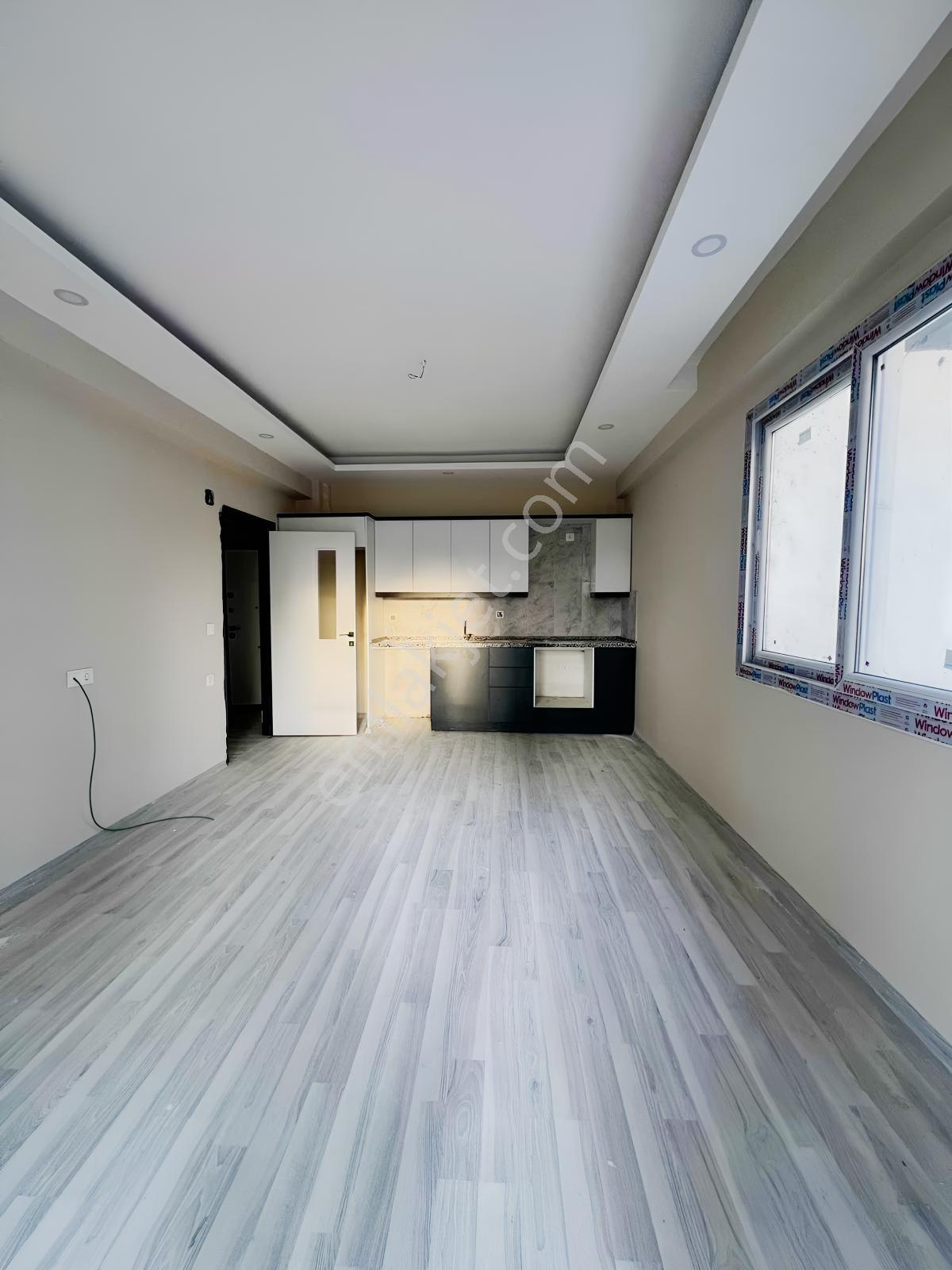Öçelik'den Osmangazi Den Site İçerisin'de Satılık 2+1 Daire — fotoğraf 2