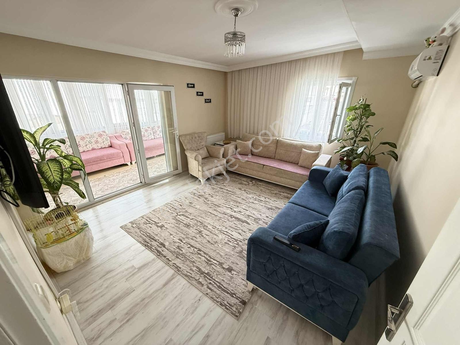 Wera'dan Satılık Üst Dubleks 2 Ayrı Daire — fotoğraf 2