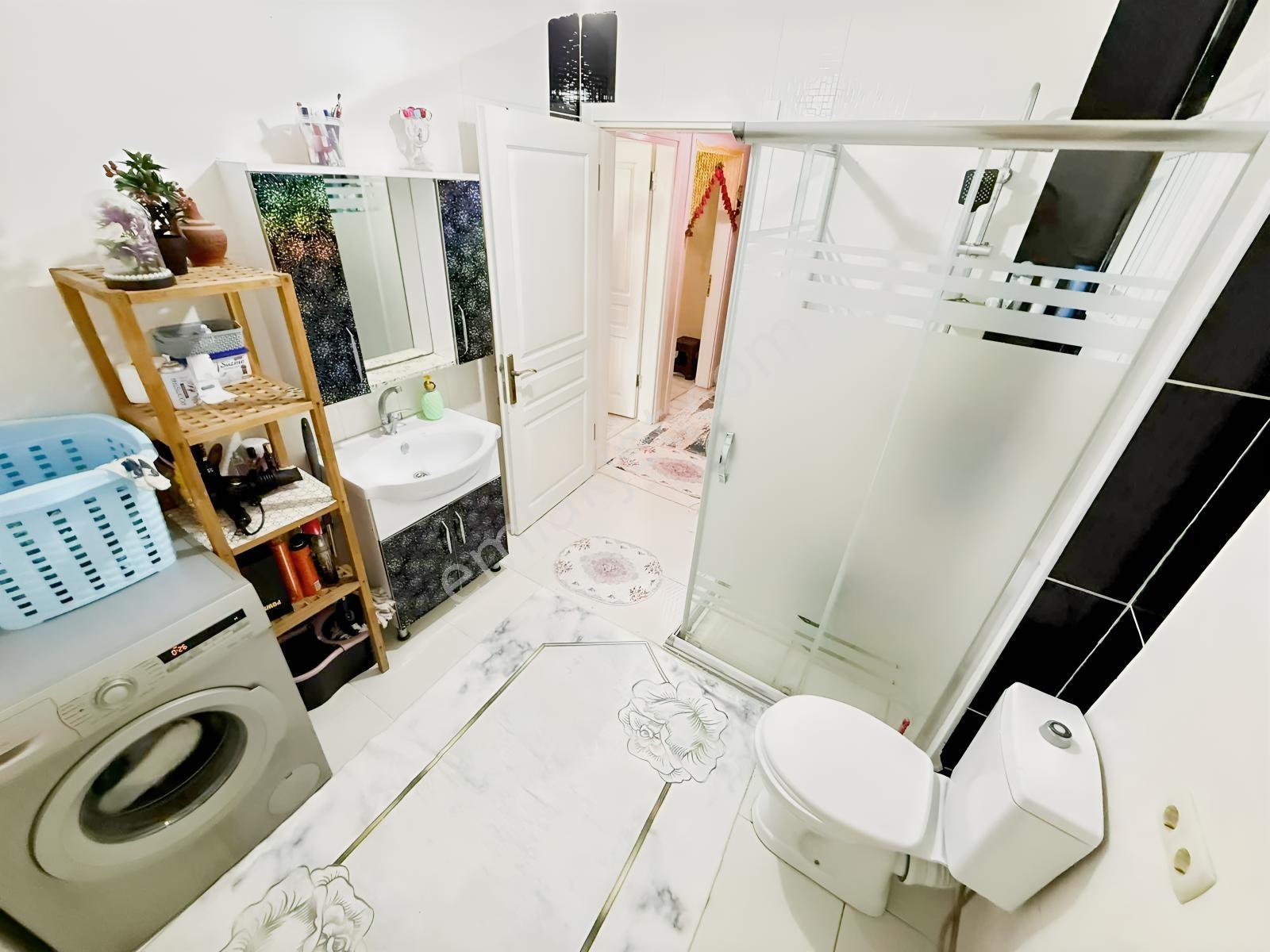 Wera'dan Satılık Üst Dubleks 2 Ayrı Daire — fotoğraf 13
