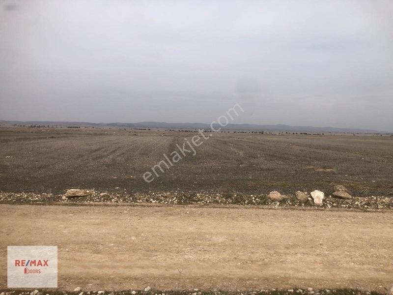 Uygun Fiyata Yatırımlık Yer Arayanlar İçin 2947 M2 Tarla — fotoğraf 4