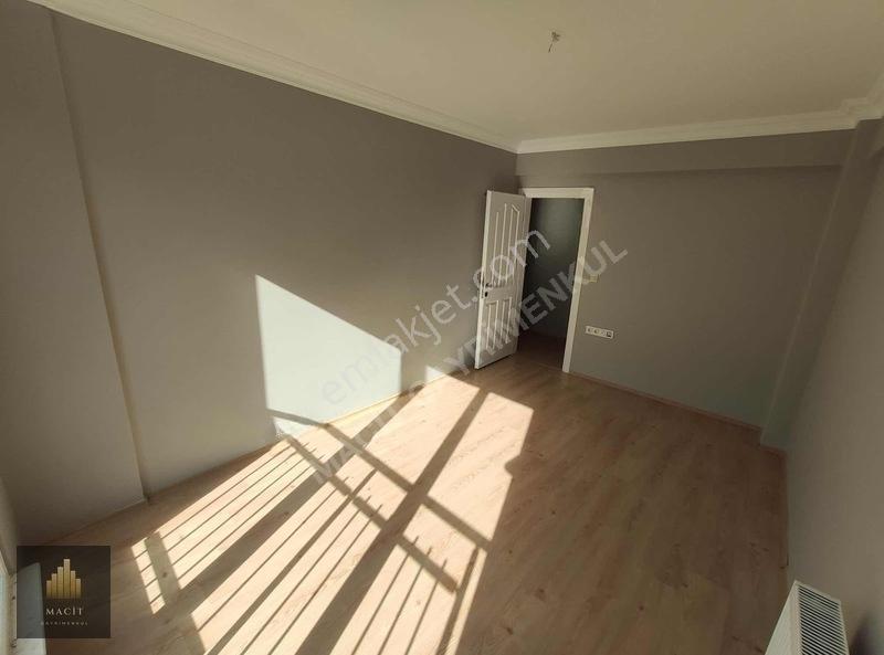 Macit'den Nilüfer Ertuğrul'da Merkezi Konumda 2+1 Daire,90m² Net — fotoğraf 7