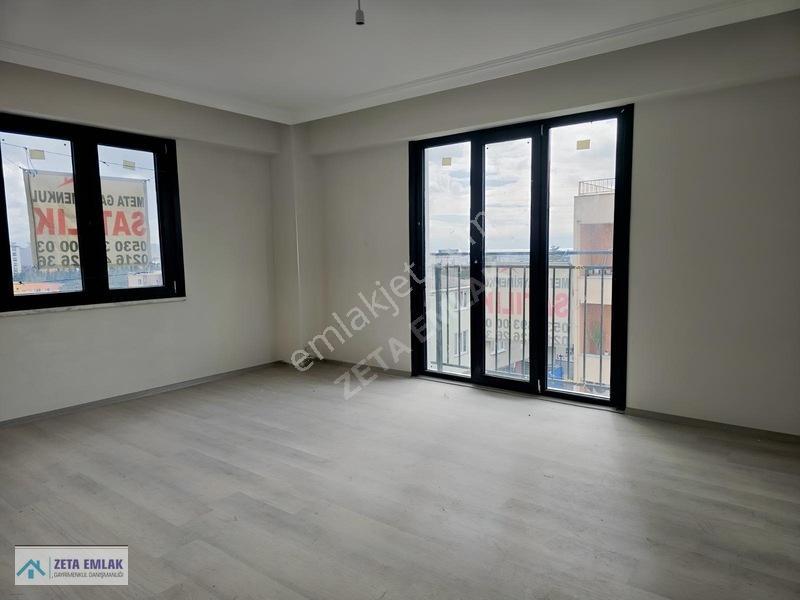 Pendik Kavakpınar Satılık 3+1 Daire - 90m² — fotoğraf 8