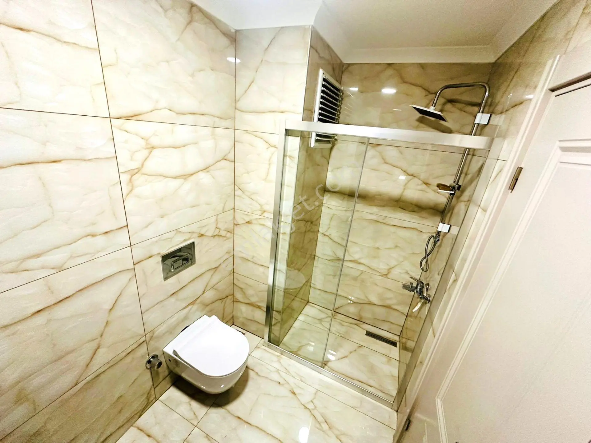 Tek Yetkili Referans'tan İkizçay'da Ön Cephe Asansörlü Lüx Tasarımlı 1+1 Daire — fotoğraf 5