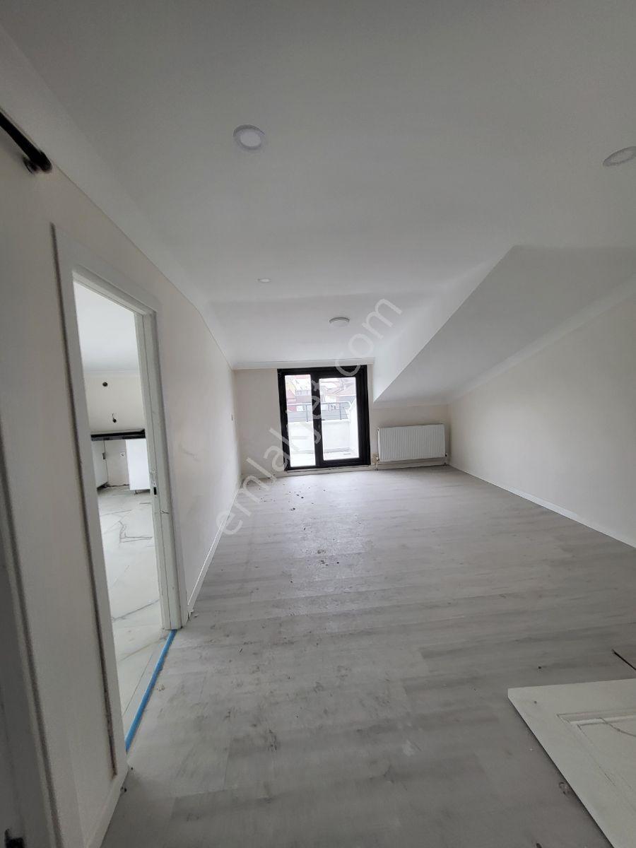 Arnavutköy Merkezde Metroya Yakın Satılık 4+1 Dubleks — fotoğraf 13